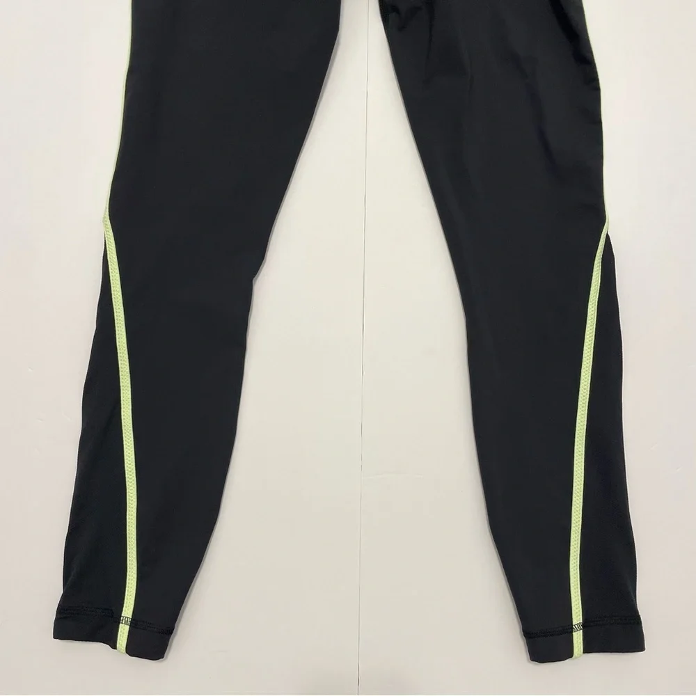 Lululemon Up The Pace Cropped Women’s Leggings Black and Green Size 4